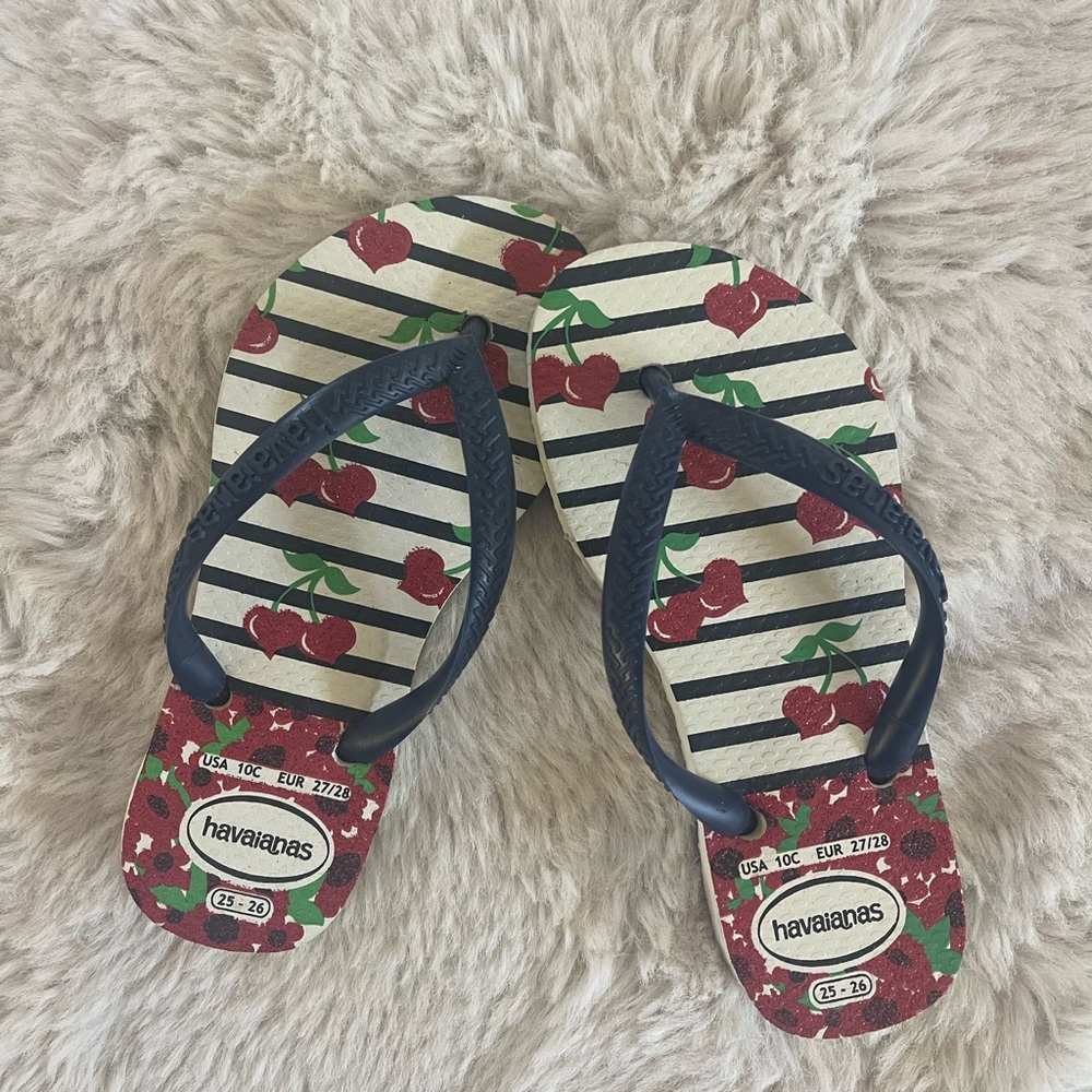 Havaianas l Cherry Stripe Flip Flops Toddler Size 9